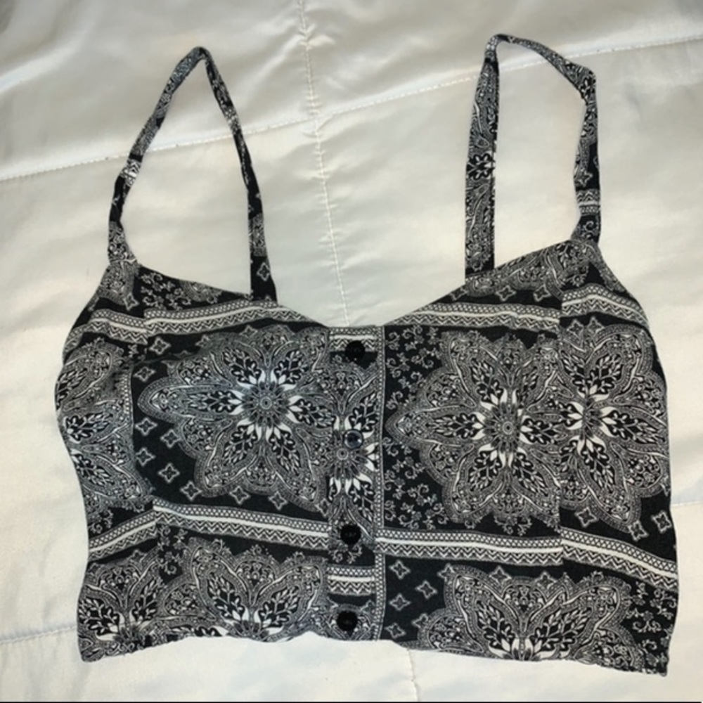 Crop top 🖤